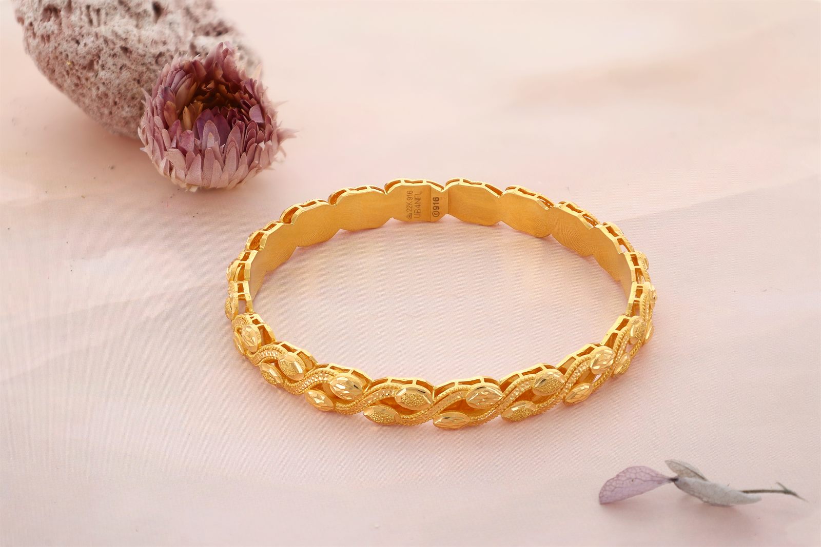 Jewellery product photography being produced through an in-house workflow