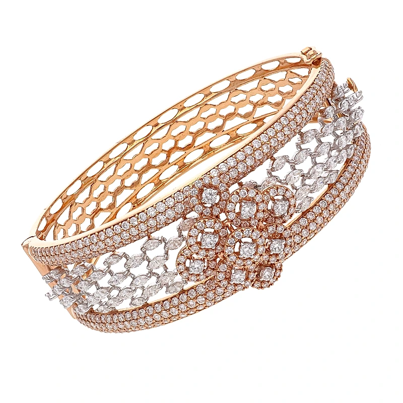 Diamond bangle