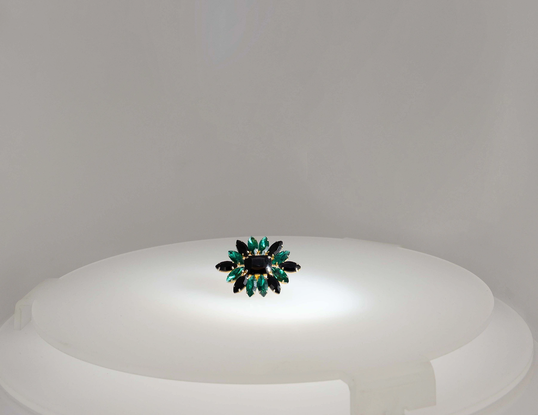 Jewellery placed on the turntable