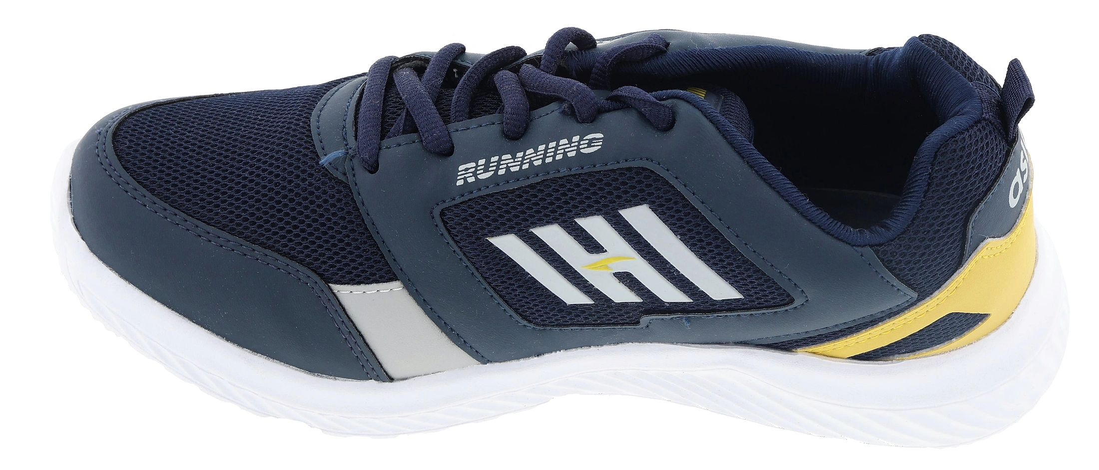 Running shoe — e-commerce product shot